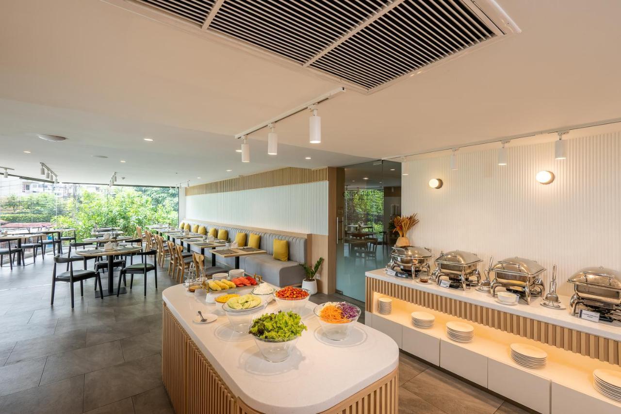 Aster Hotel And Residence By At Mind Pattaya Exterior foto